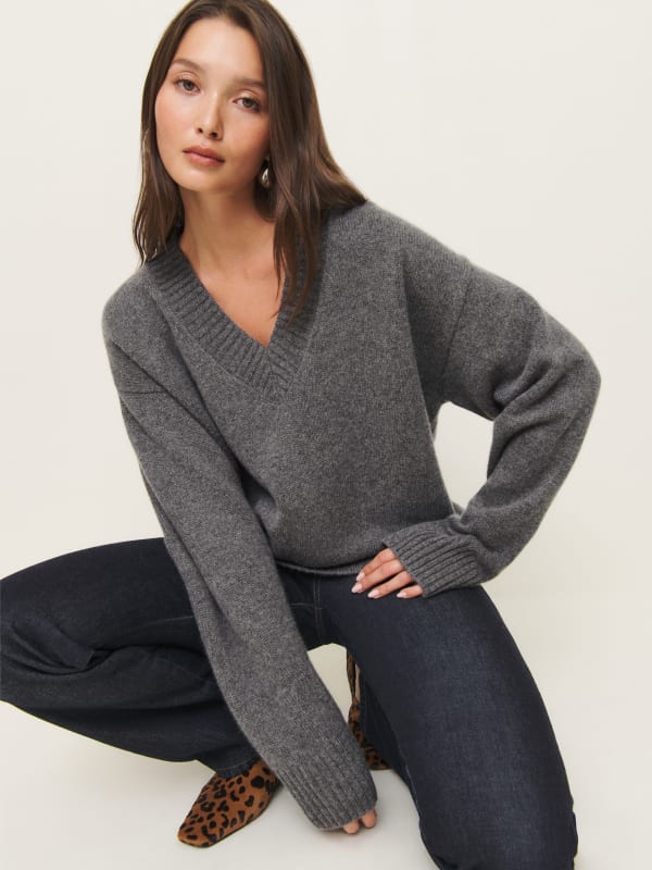 Jadey Cashmere Oversized V-neck Sweater - Thunder